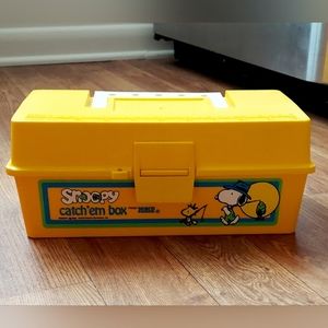Peanuts Yellow Snoopy & Woodstock Catch ‘em Box